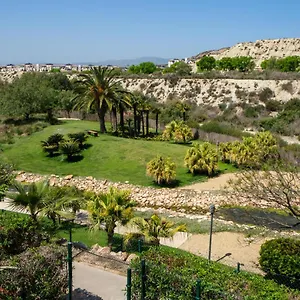 apartamento-pueblo-salinas.es-andalucia.com/