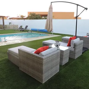 villa-ventura-espectacular-piscina-climatizada.hotelsfuerteventura.org/